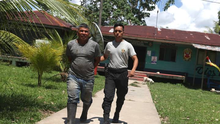 Dos colombianos fueron detenidos en Santa Rosa por parte de las autoridades peruanas que administran la isla