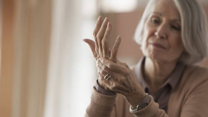 How an anti-inflammatory implant in your neck could ease arthritis pain