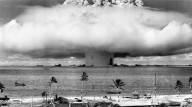 Más de 2 mil armas nucleares han sido detonadas en los últimos 80 años: Sus efectos aún persisten en todo el mundo