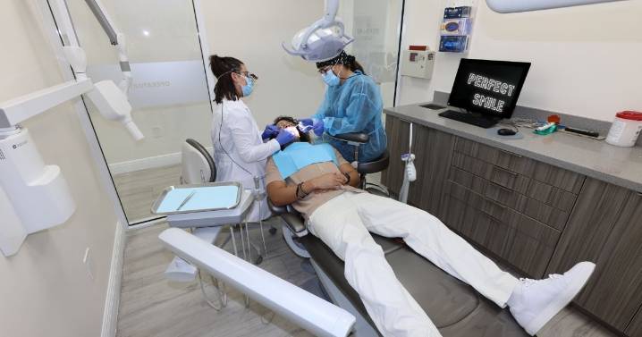 Implantes dentales: La solución definitiva de Perfect Smile Dental Centers para recuperar tu sonrisa