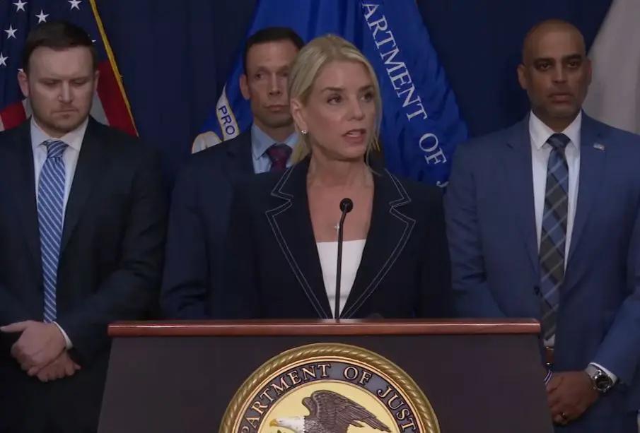 “El Mayo” Zambada pasará su vida en prisión; Pam Bondi lo califica como “terrorista extranjero”