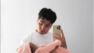 Sebastián Villalobos estuvo con su hija en la clínica y no aguanto el llanto