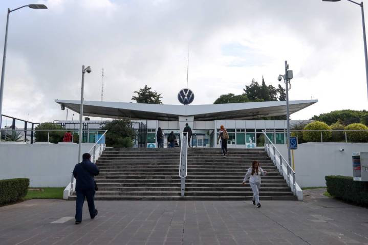 Sindicato Volkswagen convoca a reunión a trabajadores; todavía no hay acuerdo salarial