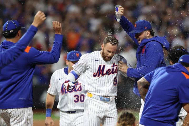 Nimmo y Alonso guían a Mets a victoria 6-5 sobre Filis pese a otro naufragio de Helsley – Chicago Tribune