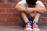Emboscó a su compañero del colegio y le provocó una  contusión cerebral