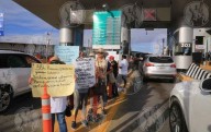 Galería.- Toman afectados del caso Plenitud, casetas del puente Zaragoza