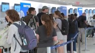 Rough start to Labor Day holiday weekend travel after ATC communications issue at Newark Liberty International Airport