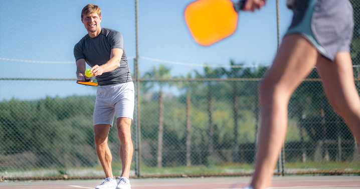 The Next Oasis? My Pickleball Partner Just Beat the Shit Out of Me With His Racquet