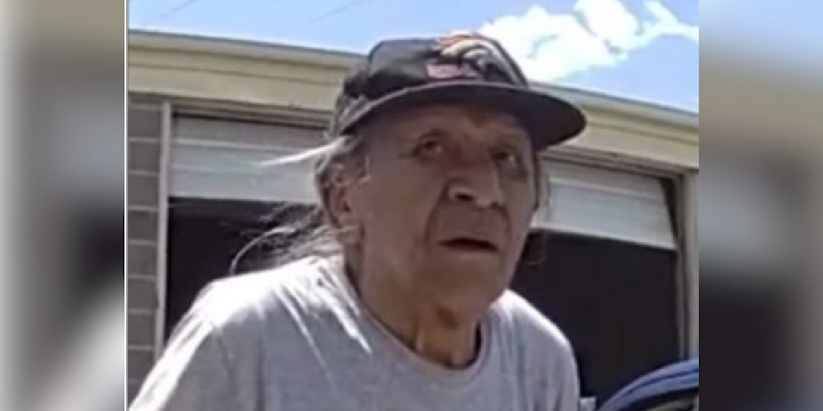Law enforcement searhing for missing elderly man last seen in Denver