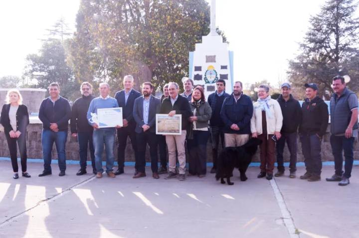 Embajador Martini ya forma parte de la red provincial de fibra óptica