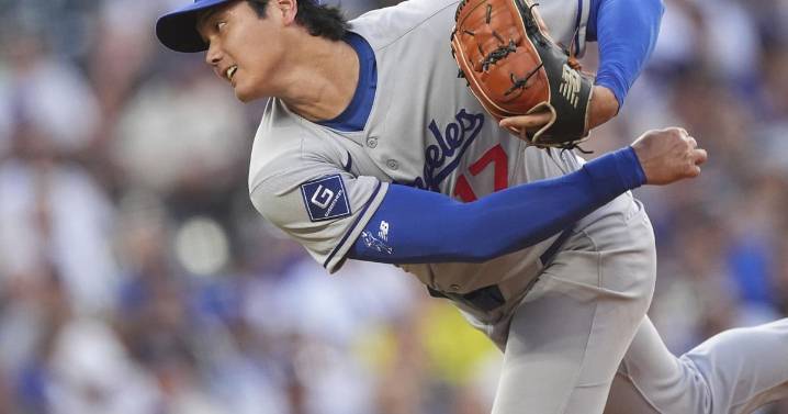 Dodgers' Ohtani roughed up by Rockies and leaves game after getting hit on knee by line drive
