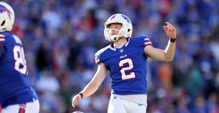 Injuries have Buffalo Bills RB moonlighting at K