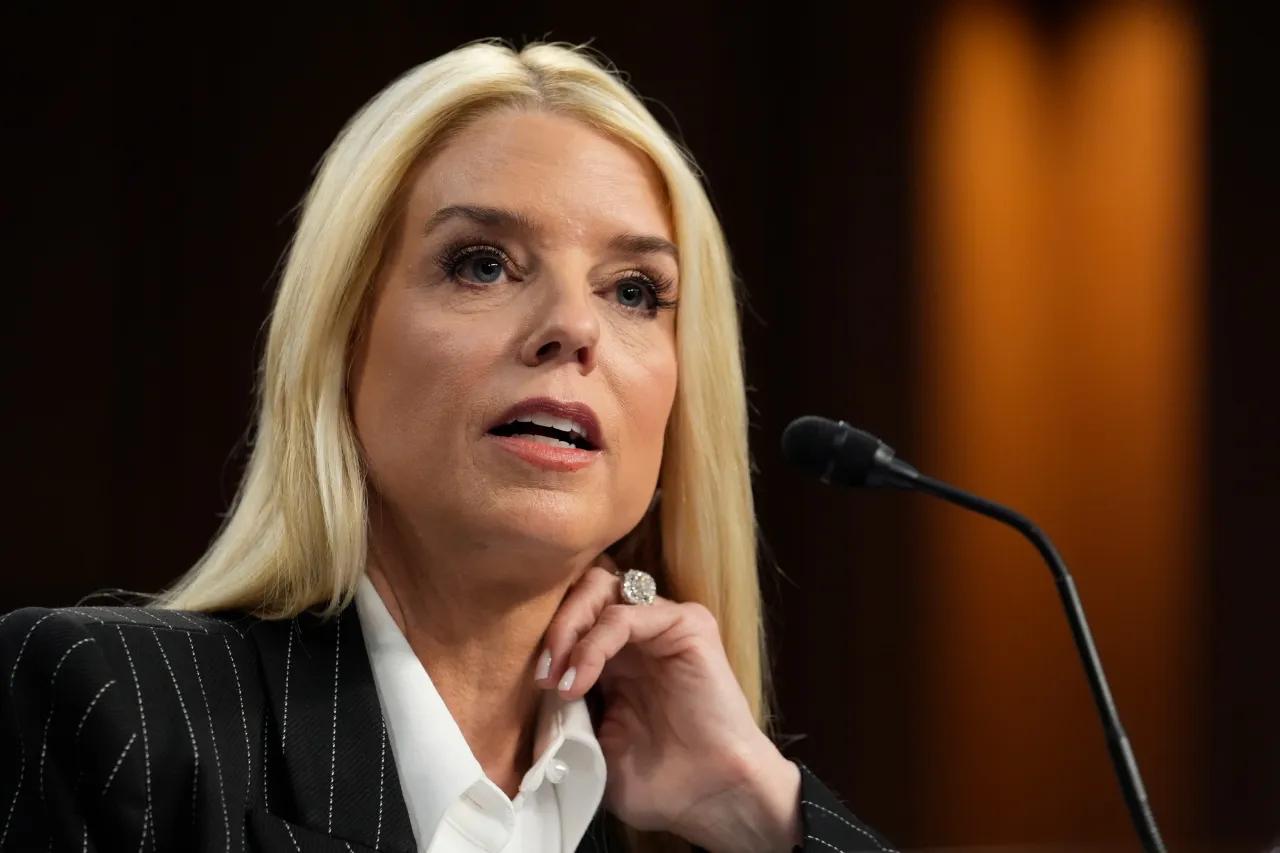 Morirá en una prisión federal de EU, donde pertenece: Bondi sobre 'El Mayo'