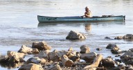 Cross-country canoer lands near Columbia