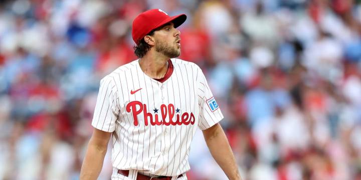 Aaron Nola strikes out 11 in potential final rehab start