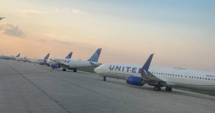 United Airlines ground stop lifted; flight delays persist in multiple cities, including Chicago