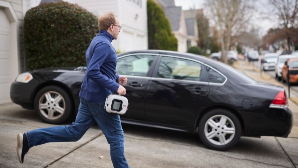 Sandy Springs launches citizen volunteer AED program