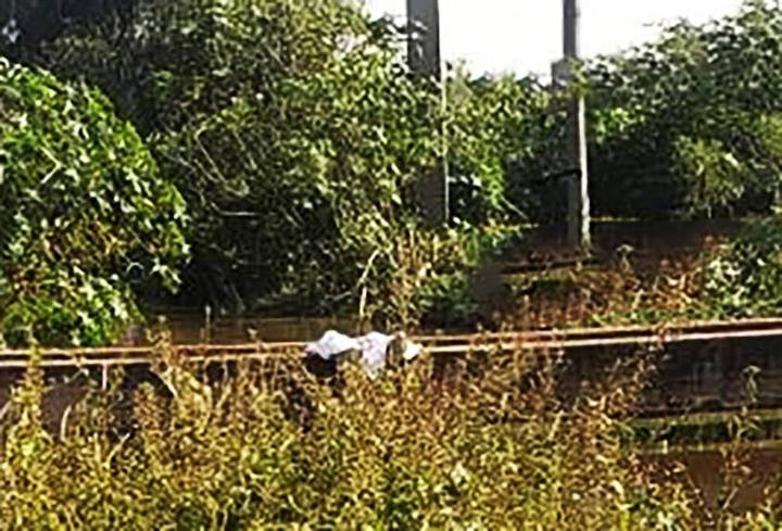 Localizan cadáver de quién cayó a un canal