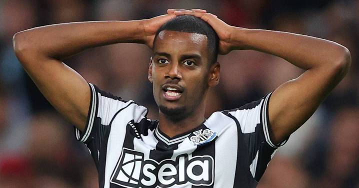 Alexander Isak alternative cancelled Chelsea deal and enraged legendary manager with text
