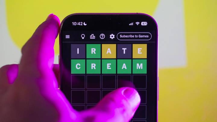 Enjoy Wordle? Try These 10 Other Word Games Next
