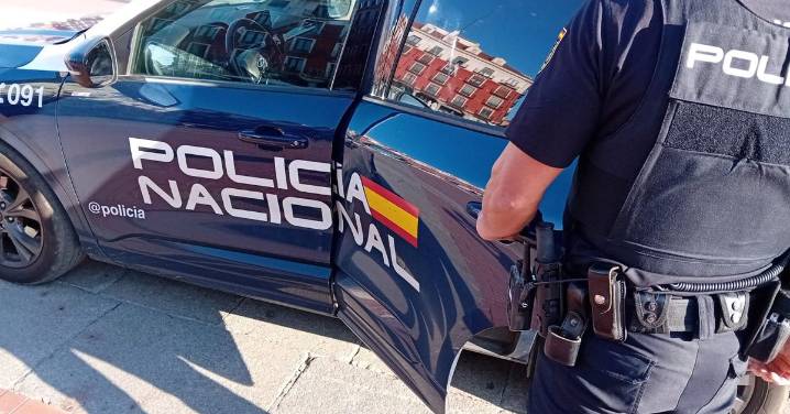 Detenida en Salamanca por apuñalar a su expareja en plena vía pública