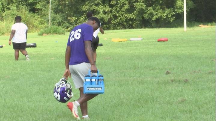 Doctors, coaches discuss hydration, warm-up/recovery as football practices heat up