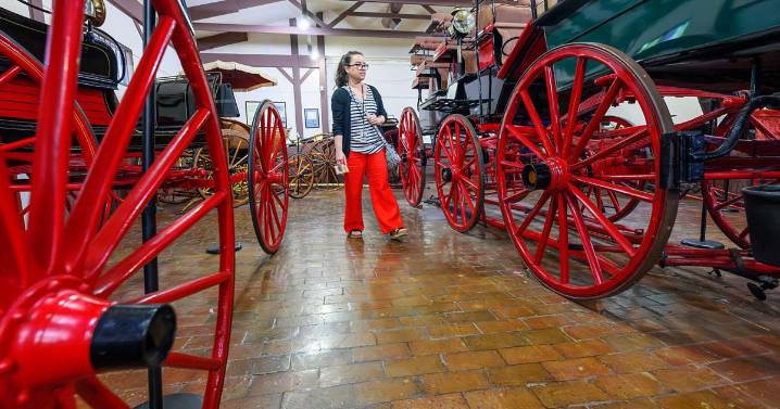 Construction begins for new carriage museum at Rose Hill Manor Park