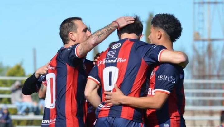 Liga Regional de Futbol Peñarol y Deportivo Argentino ganaron; Sarmiento y Unión no pudieron