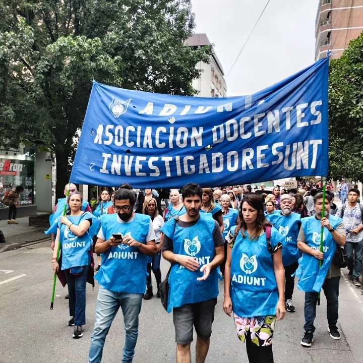 Docentes universitarios inician este lunes una semana de paro