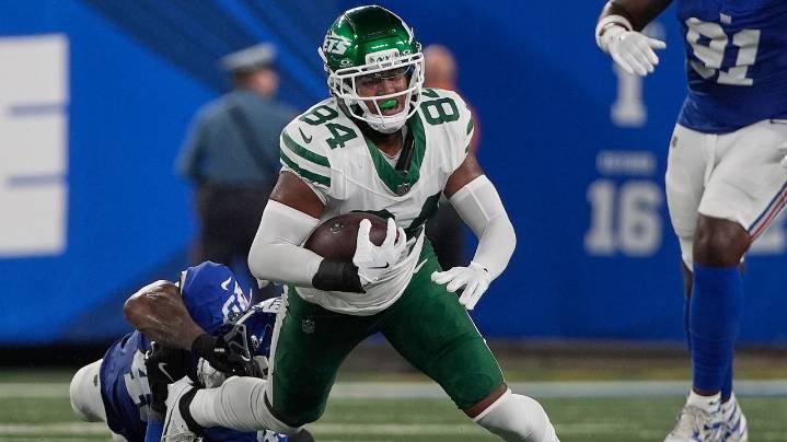 Jets' Stone Smartt's block on Giants' Abdul Carter goes viral