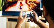 Guía de consolas, monitores y accesorios para videojuegos en el Día del Gamer