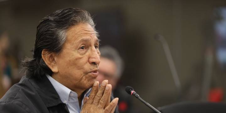 Alejandro Toledo pide ser llevado a una clínica por grave estado de salud, pero INPE informa que se encuentra estable