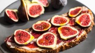 Cómo disfrutar al máximo de los higos, el 'alimento de los filósofos': tres recetas fáciles y deliciosas