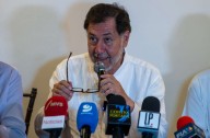 Senadores mexicanos se enfrentan a golpes en cierre de sesión – NotiCel 