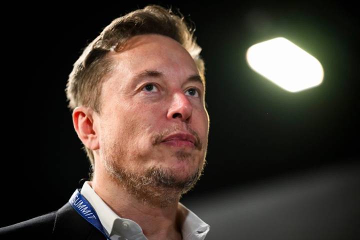 Musk says he plans to sue Apple for not featuring X or Grok among its top apps