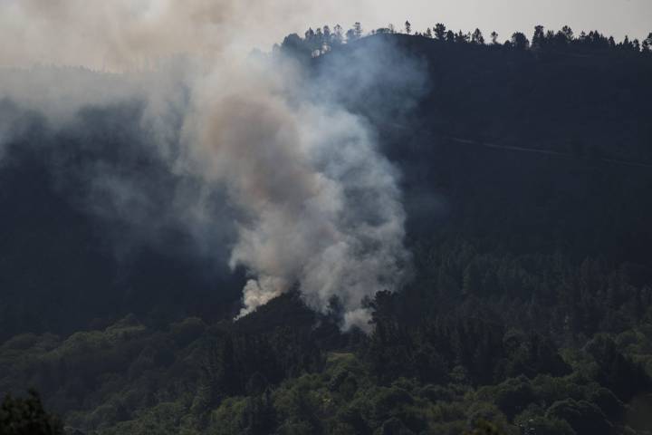 Los incendios en la península ibérica generan las mayores emisiones en España en dos décadas