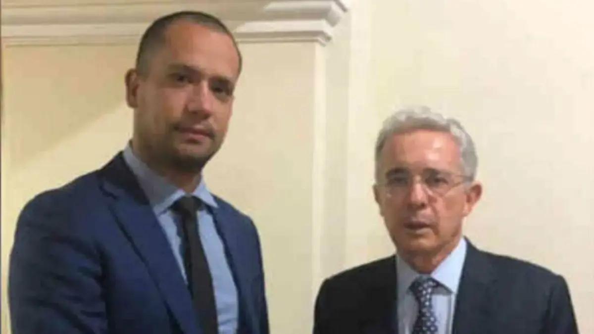 Las contradicciones en los fallos del expresidente Álvaro Uribe y Diego Cadena por el caso del 'expara' Carlos Enrique Vélez