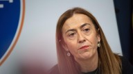 El Gobierno defiende a Barcones después de que el PP la llamara pirómana: "Es ruin e indecente"