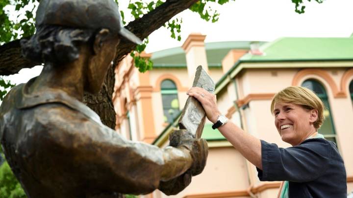 Clark handed legend status by Sport Australia Hall of Fame