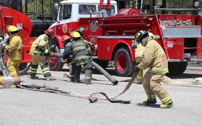 Bomberos operan con unidades que datan de los 80’s: Benavente Duque