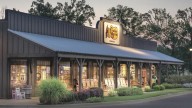 Cracker Barrel sticks to old logo after social