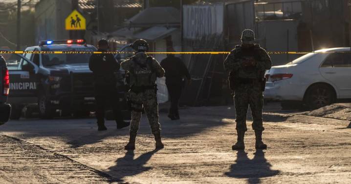 Ataque armado deja un muerto y un menor herido en llantera de colonia Miramar