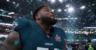 Philadelphia Eagles acquire OT Fred Johnson from Jaguars, source says