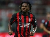 AC Milan attacker 'on way' to London ahead of Fulham medical