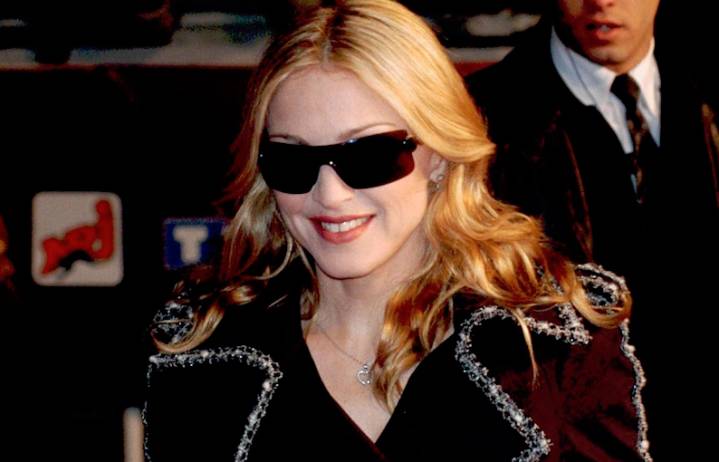 Madonna se regala asistir al tradicional Palio de Siena el día de su cumpleaños