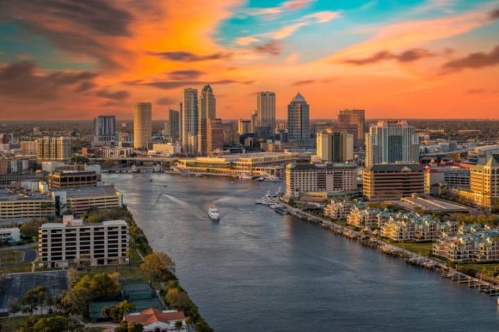 Florida breaks own record with 34.4M visitors in 3 months