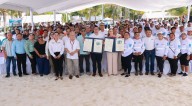 Gobierno de Isla Mujeres ondea con orgullo la Bandera ‘Blue Flag’ para Playa Centro y Playa Norte
