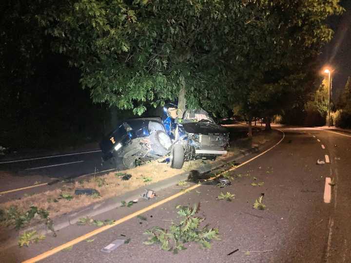 Police investigate two potential DUI crashes in Portland Sunday morning