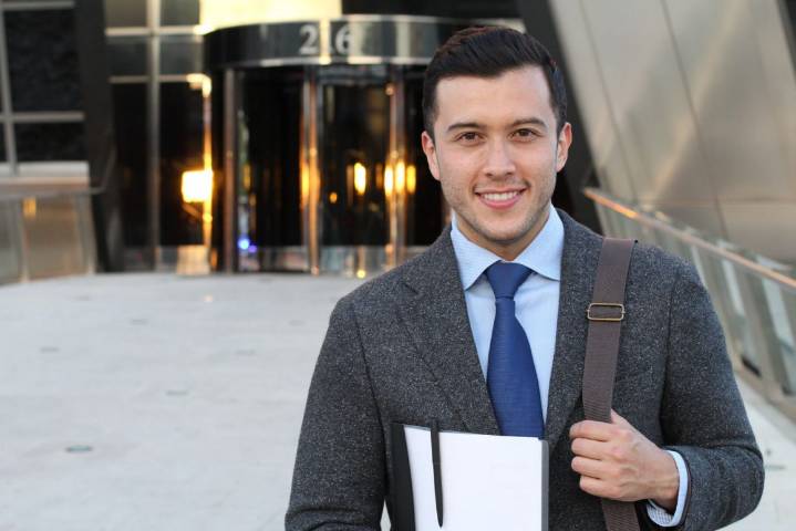 Más allá de un título: cómo los posgrados transforman carreras