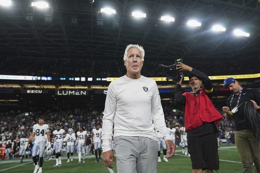 Pete Carroll, Geno Smith return to Seattle with Raiders